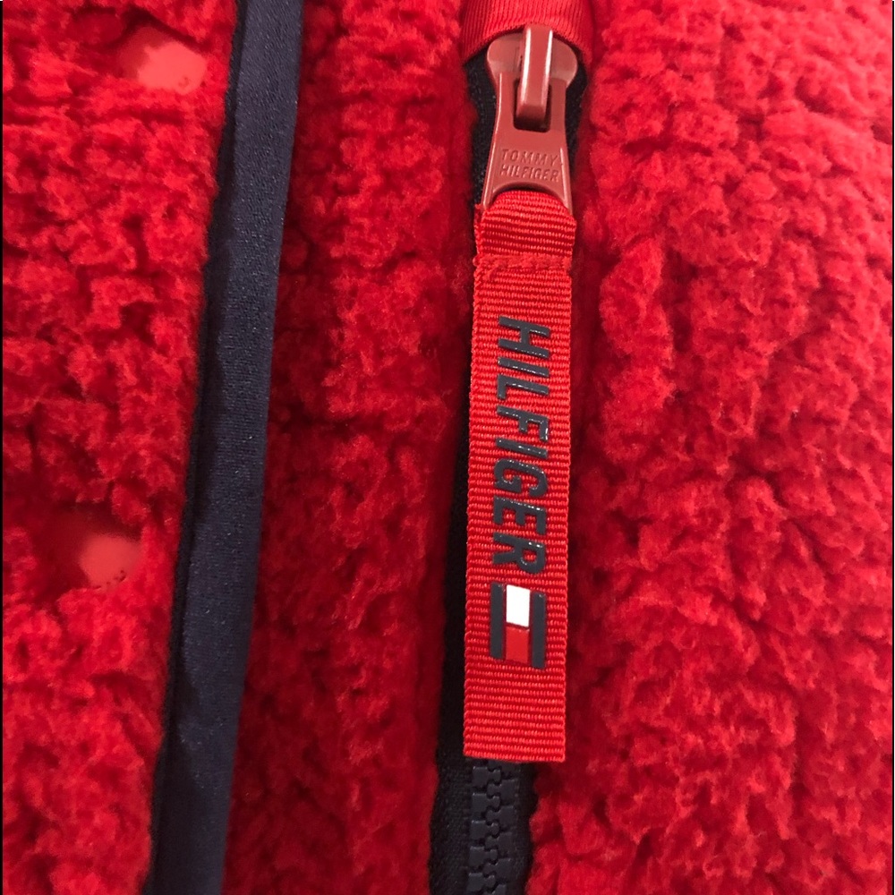 🎉HP X 2 🎉 ❤️‍🔥Tommy Hilfiger Sport❤️‍🔥Teddy Bear Style Pullover ❤️‍🔥 - Picture 13 of 14